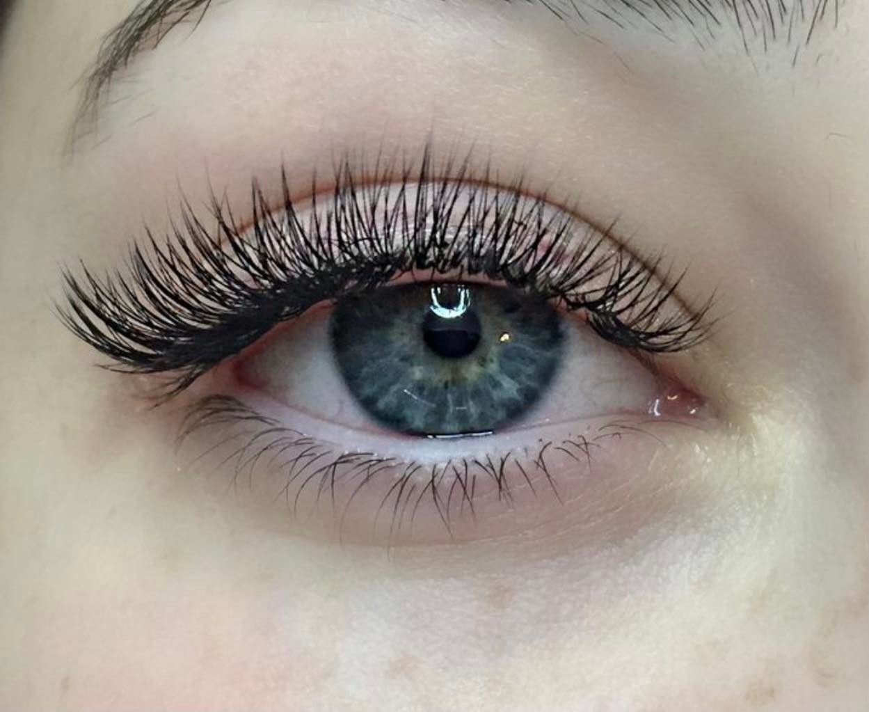 Volume Eyelash Extensions Fill-ins